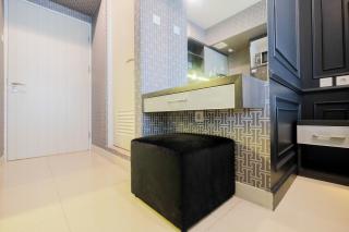 Fabulous Studio Grand Kamala Lagoon Apartment By Travelio - Pulosirih - 5