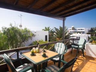 2BR Beach House - Solarium & Shower Terrace - 12 - Puerto del Carmen - 0