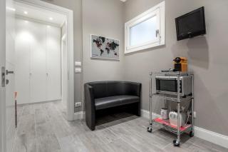 Bell Tower Studio Apartment - Florenz - 9