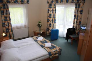 Kristály Hotel - 8