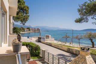 Beachfront Apartments Gabine - 0