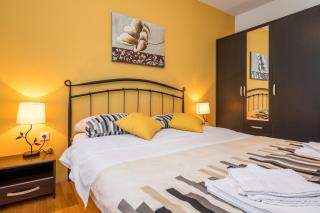 Beachfront Apartments Gabine - 8