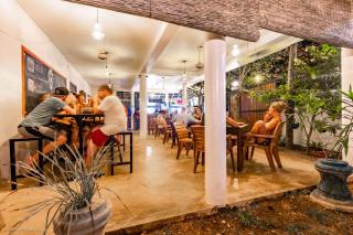 Dorian Guest House and Restaurant - 5