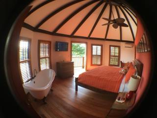 Exotic High End Unique Off-The-Grid Treehouse, steps away from the Mopan River! - 1