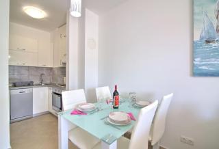 Apartment Waves-Villa Sunce - Senj - 3