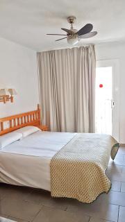 Hostal Isabel - Blanes - 4