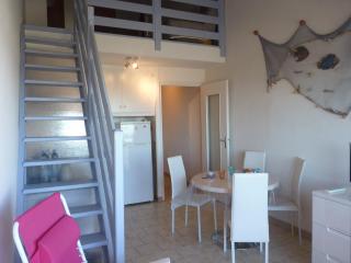 Duplex T2 mezzanine, Saint Pierre la Mer - Saint Pierre La Mer - 4