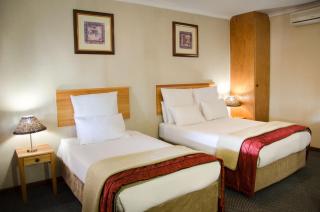 Nelspruit Lodge - Nelspruit - 8