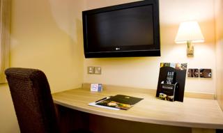 The Farmhouse - Derby - 8