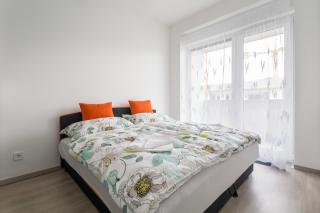 BpR CHIC White Home with Terrace & A/C & Garage - Budapest - 9