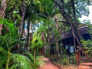 Shangri-La Country Hotel & Spa - 6