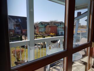 Ferienwohnung 4 im Haus am See mit Wintergarten und Terrasse - Seedorf - 6