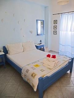 Mania Rooms and Studios - Poros - 3