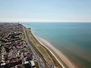 Granada Apartments Queen's Promenade - Blackpool - 9