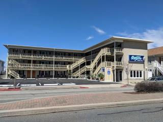 Crystal Sands Motel - 0