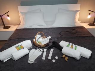 Spacious 3BR Apartment in Old Tbilisi - 8