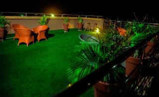 PLUS 33 HOTEL - Nungua - 3