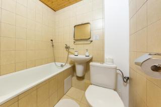 Hotel Konopiště Nová Myslivna - Benešov - 9