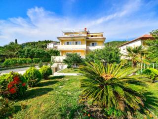 Apartment Lucija-2 by Interhome - 0