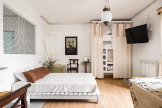 Classy lux apt w/ sea view, garden, parking - 8