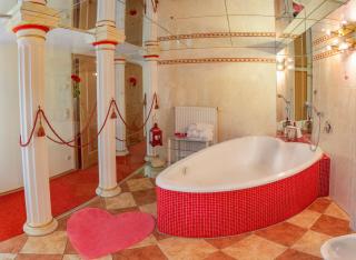 König Ludwig Design Hotel NEU Zimmer mit Sauna oder Whirlpool oder mehr - Altötting - 9