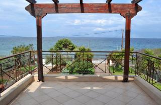 VILLA BELLA LOUKISIA - Loukísia - 2