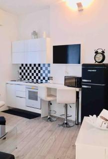 Joo's flat - Mailand - 0