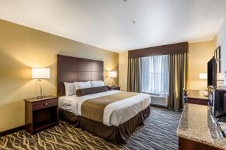 Cobblestone Hotel & Suites - Stevens Point - Stevens Point - 1