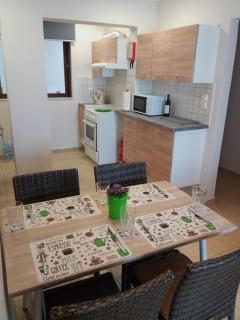 Ellie's - Kardamaina - 1
