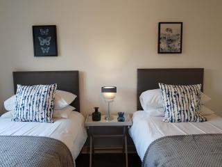Carnegie Place - East Kilbride - 1