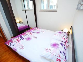 Apartment Ante-2 by Interhome - Brodarica - 4