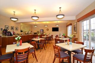 Best Western Plus Park Place Inn & Suites - 6