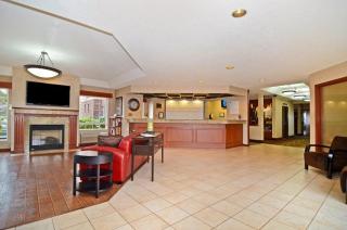 Best Western Plus Park Place Inn & Suites - 2