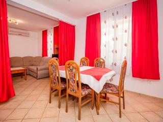 Apartment Hilde Red-1 by Interhome - 9