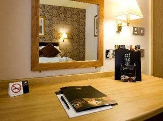 The Farmhouse - Derby - 6