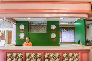 La Fiesta Hotel - 0