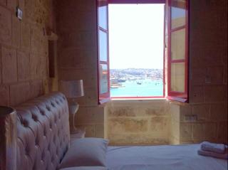Luciano Al Porto Boutique - La Valletta - 6