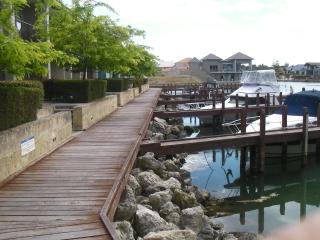 Apollo Quay Holiday Apartment - Mandurah - 4