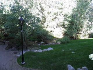 Condo 100 Yards to Gondola One - 1