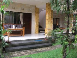 Gerhana Sari 2 Bungalows - Ubud - 2