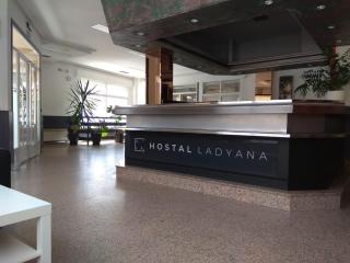 Hostal Lady Ana María - Collado-Villalba - 3