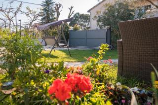 Wine Garden Holiday Home - 7