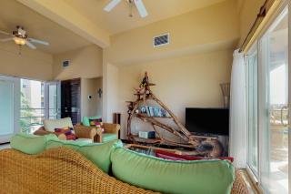 Suite F203 @ Mara Laguna - San Pedro - 5
