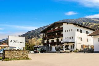 Hotel Alpenland - Wattens - 2