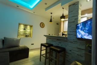 Cosmopolitan One Apartment - Belgrad - 1