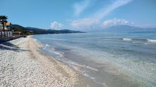 Sea Whispers Beach House - Alykes - 6