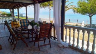Sea Whispers Beach House - Alykes - 0