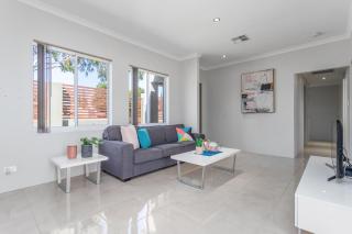 Ardross Short Stays - Perth - 7