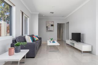 Ardross Short Stays - Perth - 6