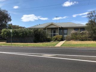 Seagrape Cottage - Ocean Grove - 0